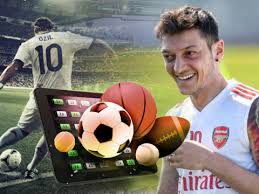 Agen Sepak Bola Terkenal Membangun Karier Sukses di Dunia Sepak Bola